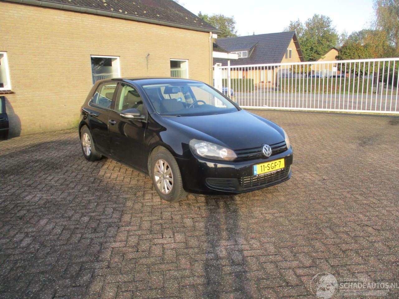 Volkswagen Golf - 1.2 TSI Trendline REST BPM 300 EURO !!! - AutoWereld.nl