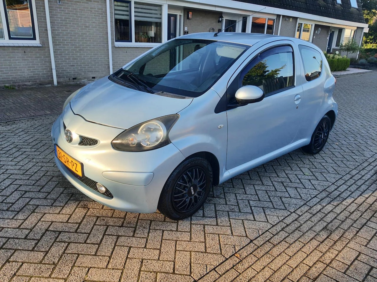 Toyota Aygo - 1.0-12V airco - AutoWereld.nl