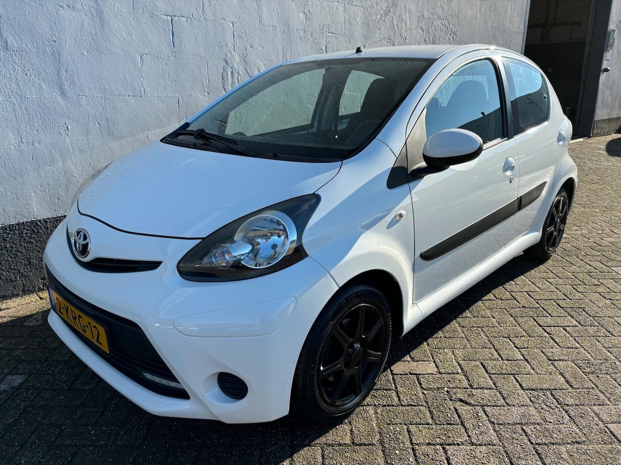 Toyota Aygo - 1.0 VVT-i Aspiration - Trekhaak - AutoWereld.nl