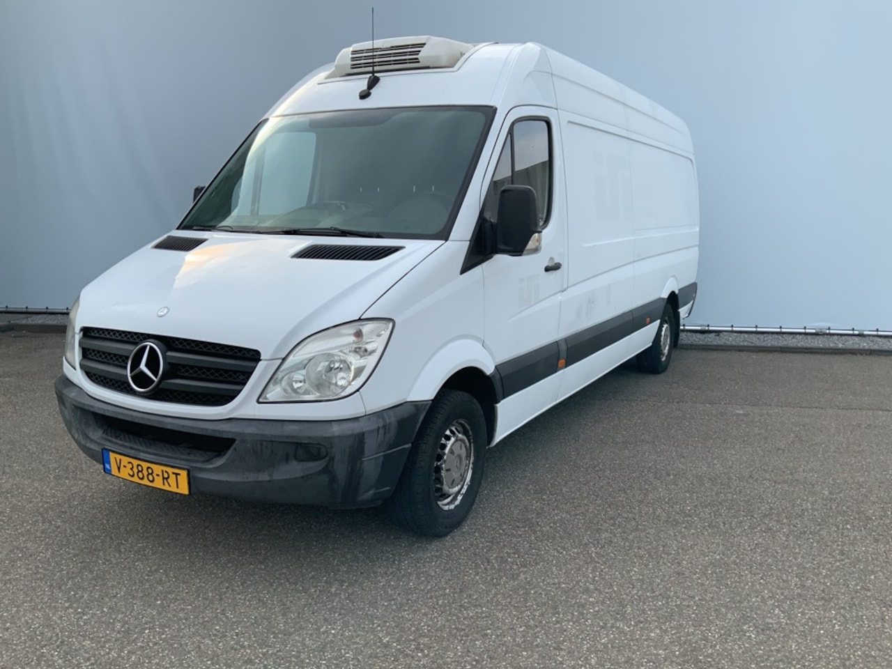 Mercedes-Benz Sprinter - 313 2.2 CDI 432 Maxi Koel Vries Vriezer 3 Zits Opstap werkt goed tot -11 gr Euro 5 - AutoWereld.nl