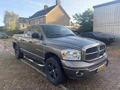 Dodge Ram 1500 - 5.7 HEMI v8 4x4 met lpg prijs ex btw 11450