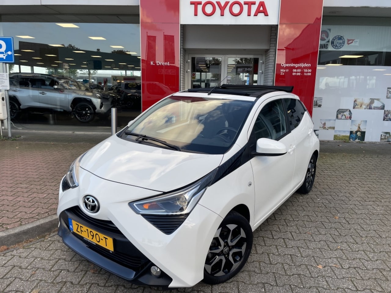 Toyota Aygo - 1.0 VVT-i x-joy | CABRIO | CAMERA | CLIMA | CARPLAY - AutoWereld.nl