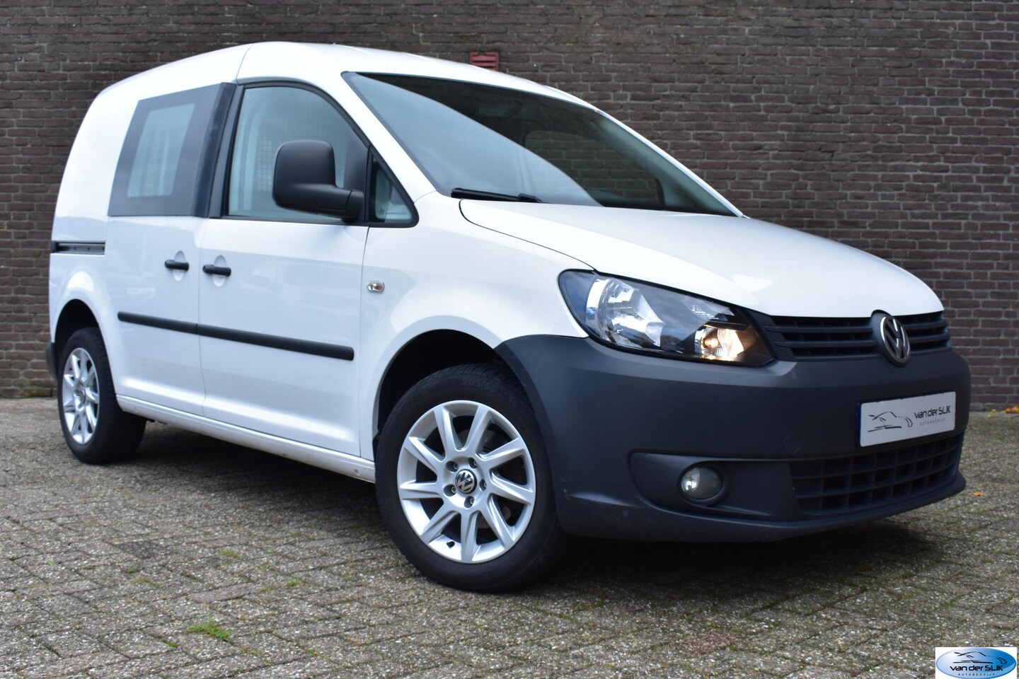 Volkswagen Caddy - 1.6 TDI Economy Baseline PDC, Airco, Cruise Control - AutoWereld.nl