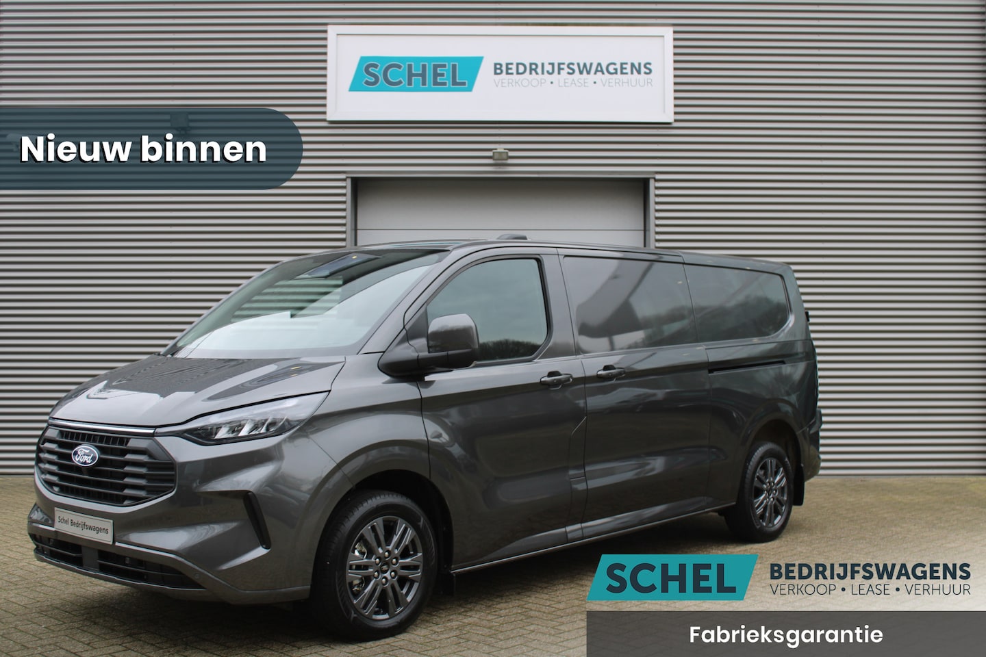 Ford Transit Custom - 320 2.0 TDCI L2H1 Limited 170pk - 2x Schuifdeur - Adaptive Cruise - Verwarmd stuur - Blind - AutoWereld.nl