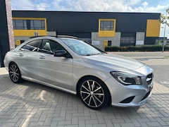 Mercedes-Benz CLA-Klasse - 180 Night pakket Navi/Pano/Cruise/PDC