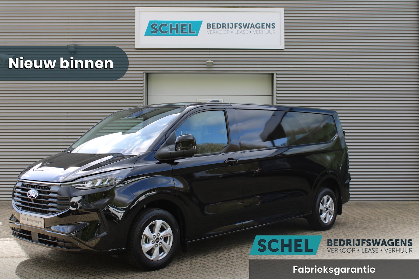 Ford Transit Custom - 300 2.0 TDCI L2H1 Limited 136pk - Navigatie - Camera - Carplay - LED koplampen - Stoelverw - AutoWereld.nl