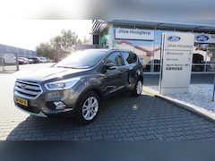 Ford Kuga - 1.5 EcoBoost Titanium 150 pk Trekhaak (2000 kg), Camera, Park Pack, Winter Pack, El.a.klep