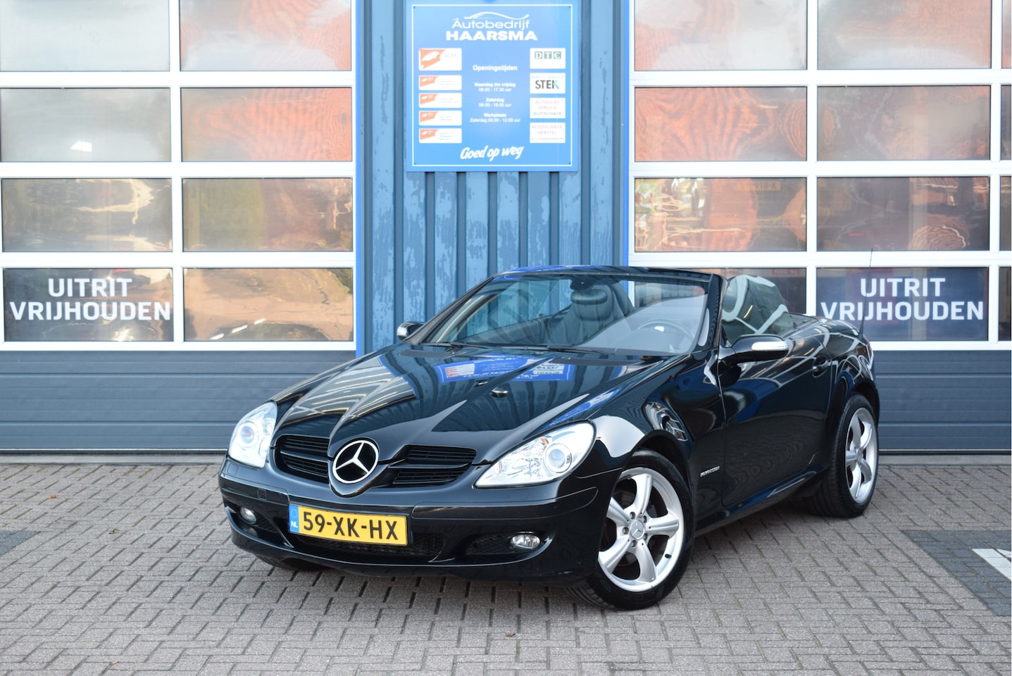 Mercedes-Benz SLK-klasse - 200 K. Automaat Leer Lichtmetalen-velgen - AutoWereld.nl