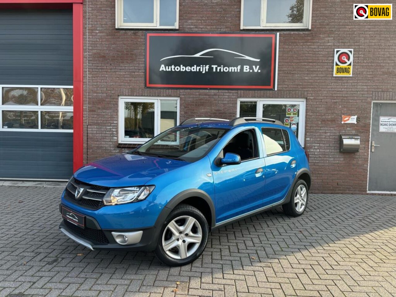 Dacia Sandero Stepway - 0.9 TCe NAVIGATIE- CRUISECONTROL-PARKEERSENSOREN- - AutoWereld.nl