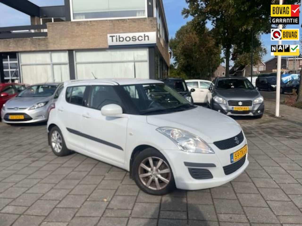 Suzuki Swift - 1.2 Comfort 1.2 Comfort, Automaat, PDC, Lichtmetaal - AutoWereld.nl