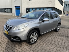 Peugeot 2008 - 1.2 PureTech Allure PDC/NAVI/PANO/CRUISE/NAP