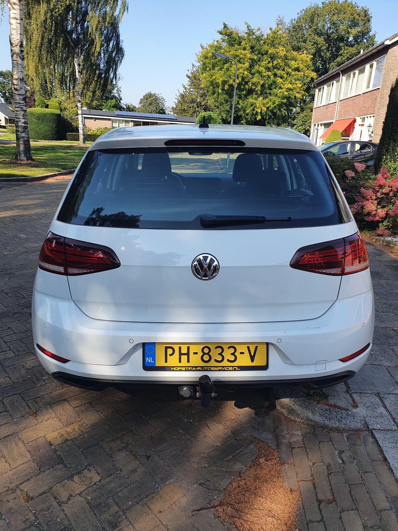 Volkswagen Golf - 1.0 TSI Trendline - AutoWereld.nl