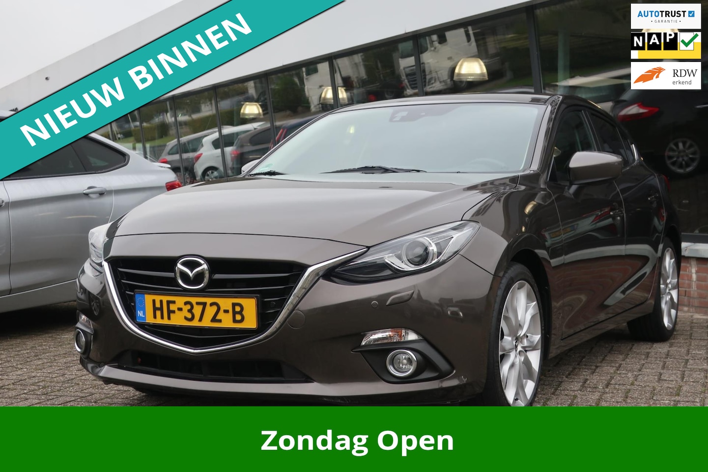 Mazda 3 - 2.0 GT-M 2e EIG_LED_NAVI_LEDER_PDC V+A_NAP. - AutoWereld.nl