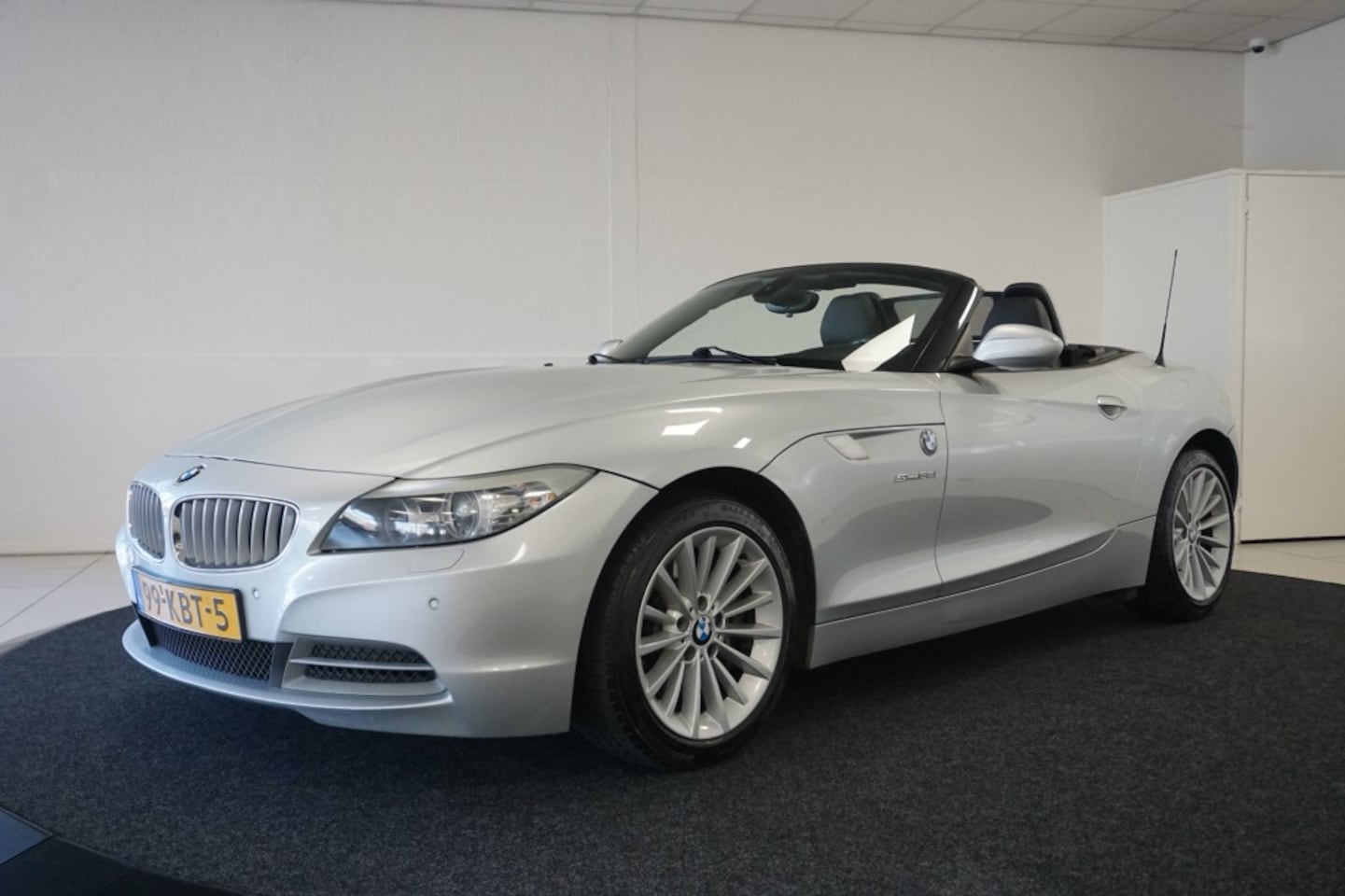 BMW Z4 - SDRIVE 35I HANDGESCHAKELD - AutoWereld.nl