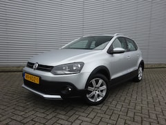 Volkswagen Polo - 1.2 TSI Cross Navigatie / Trekhaak / Cruise control