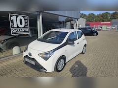 Toyota Aygo - 1.0 VVT-i x-fun