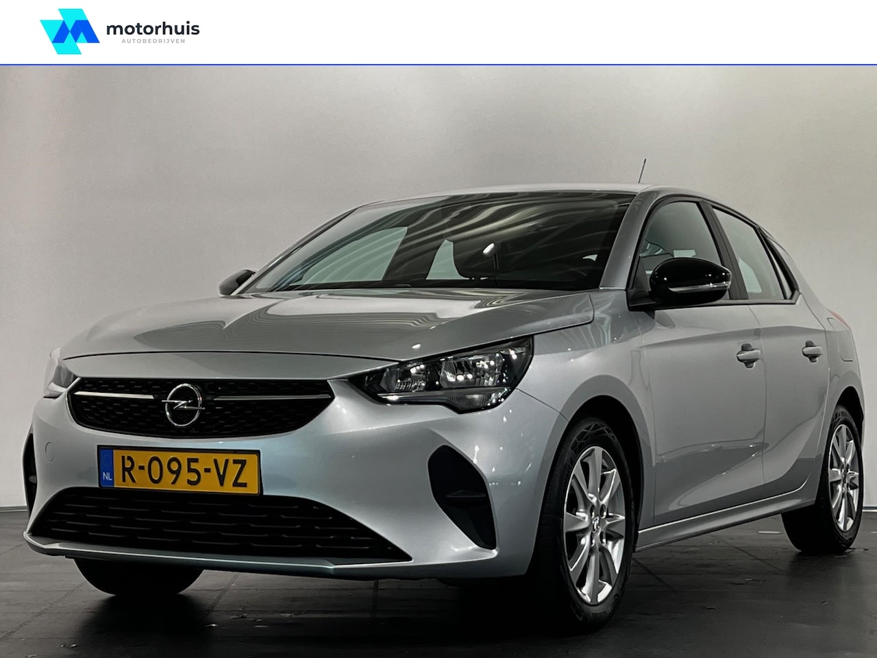 Opel Corsa - 1.2 Start/Stop 75pk Edition/apple carplay/android auto/airconditioning/lederen stuurwiel/c - AutoWereld.nl