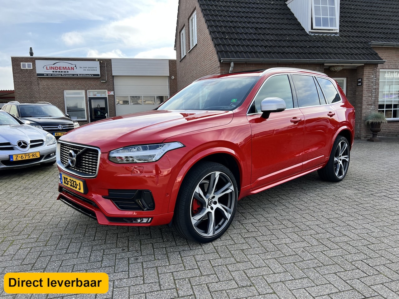 Volvo XC90 - 2.0 D5 AWD R-Design 7-Pers Panodak Head-Up Massage 22" - AutoWereld.nl