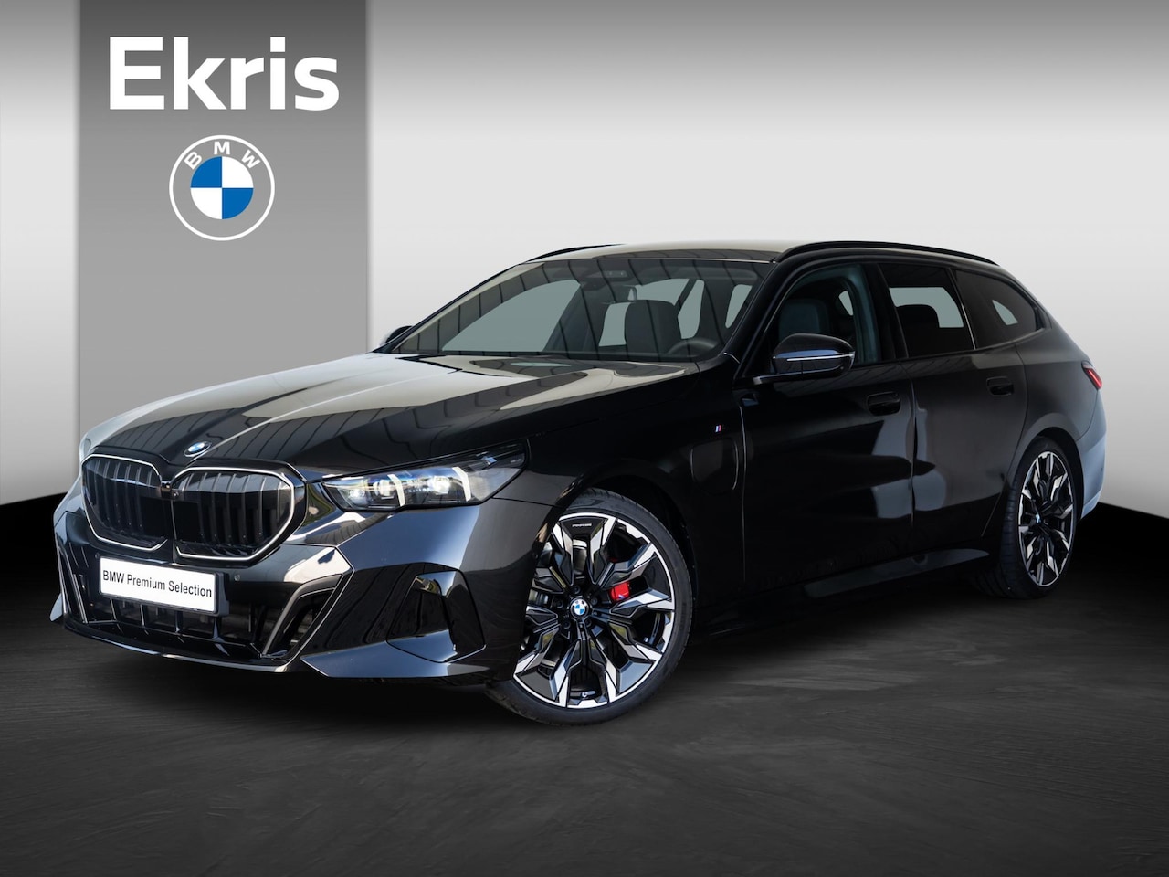 BMW 5-serie Touring - 530e M Sportpakket Pro | Travel Pack | Stuurwielrand verwarmd | Bowers & Wilkins - AutoWereld.nl