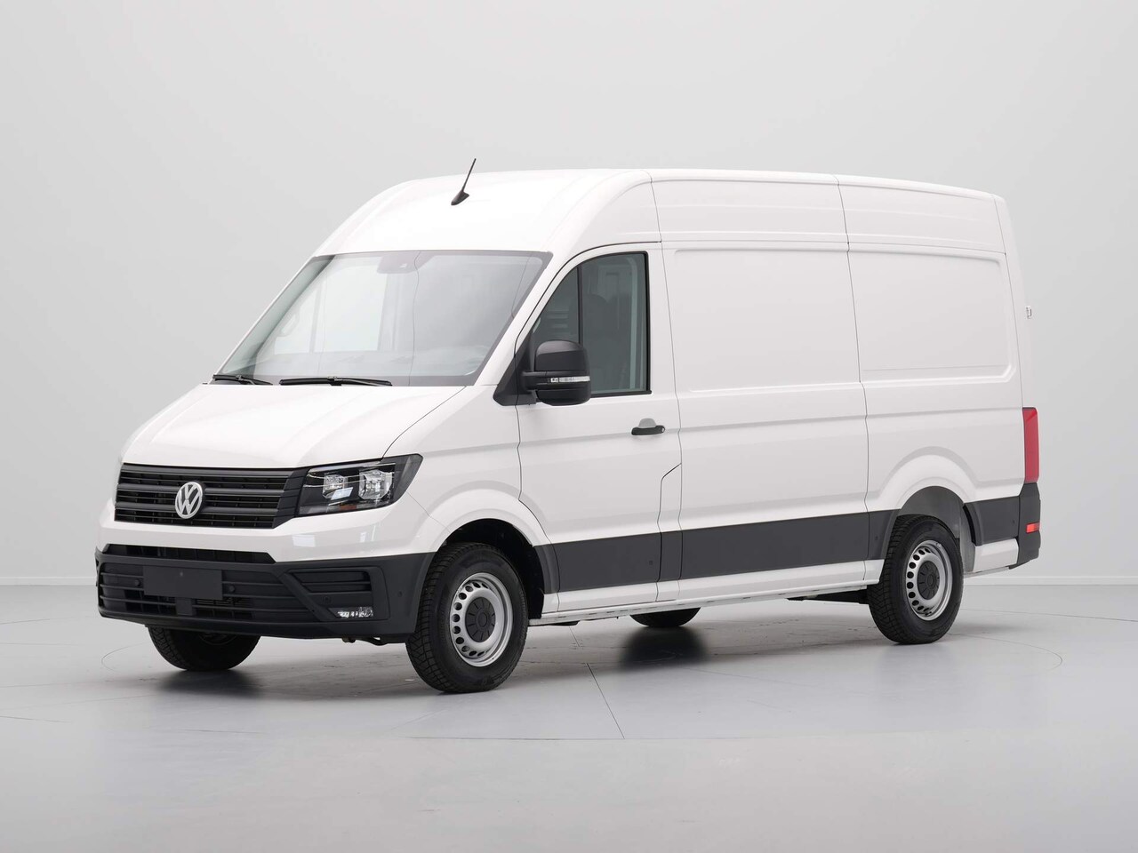 Volkswagen Crafter - 2.0 TDI 103kW 140PK GVW 3.5T WB 3640mm Highline AUT vraag naar de voorwaarden - AutoWereld.nl