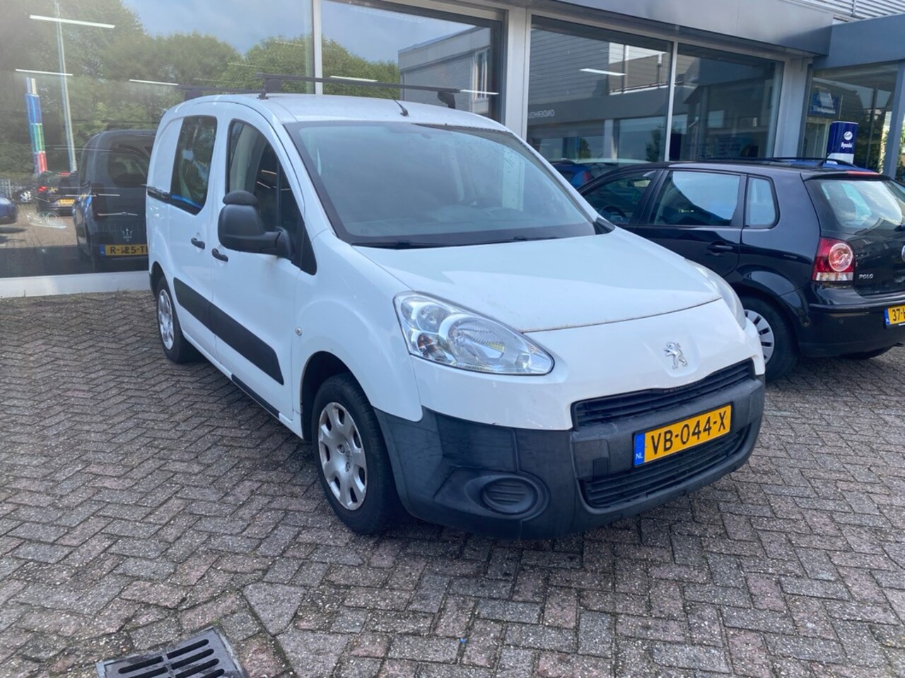 Peugeot Partner - 120 1.6 HDI L1 XT 120 1.6 HDI L1 XT - AutoWereld.nl