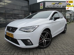 Seat Ibiza - 1.0 TSI FR Business Intense / NAV / Carplay / PDC 2x / Camera / Stoelverwarming