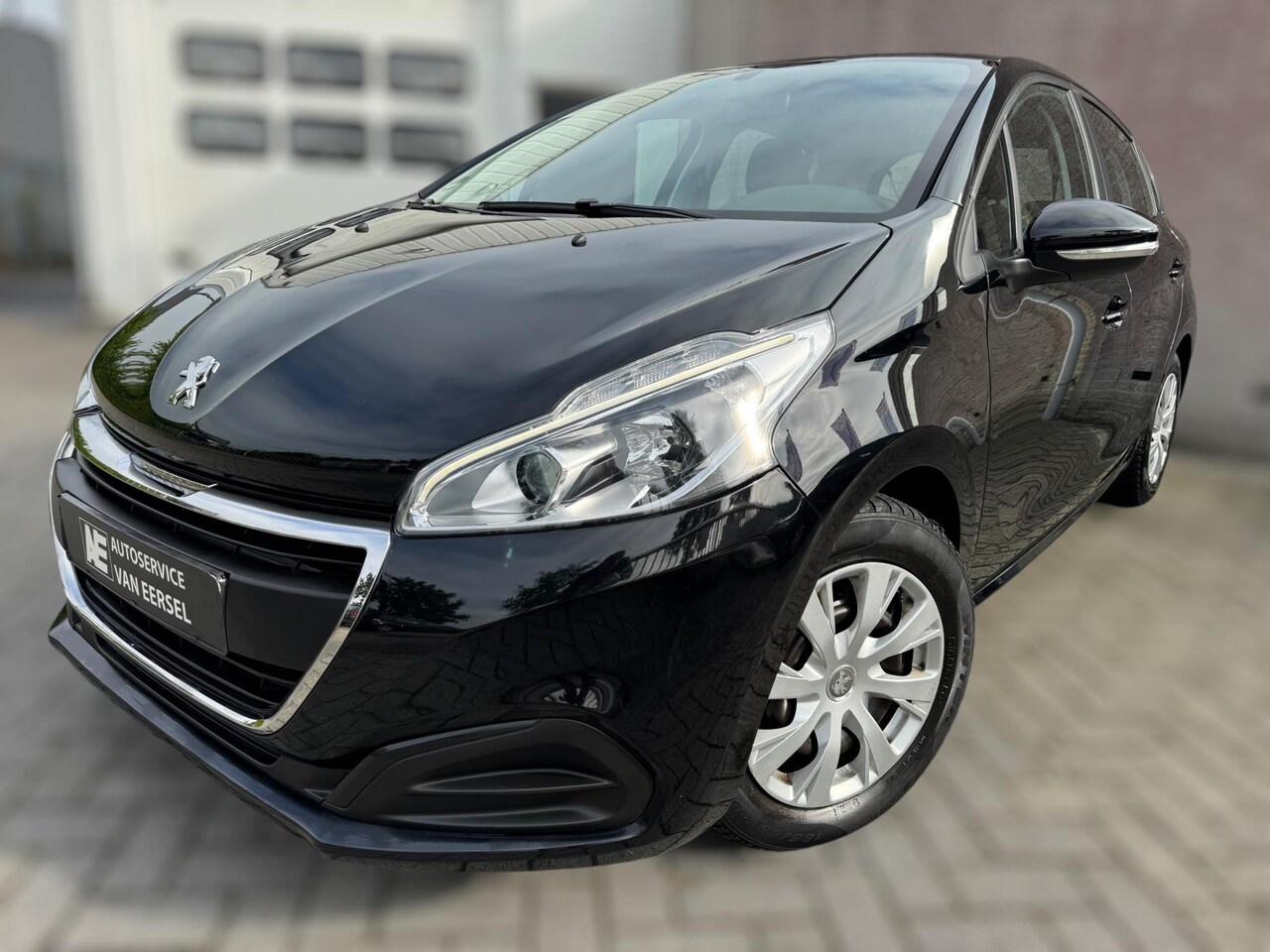 Peugeot 208 - 1.2 PureTech Active CARPLAY / CRUISE / DISTR. RIEM RECENT VERV. / NL AUTO - AutoWereld.nl