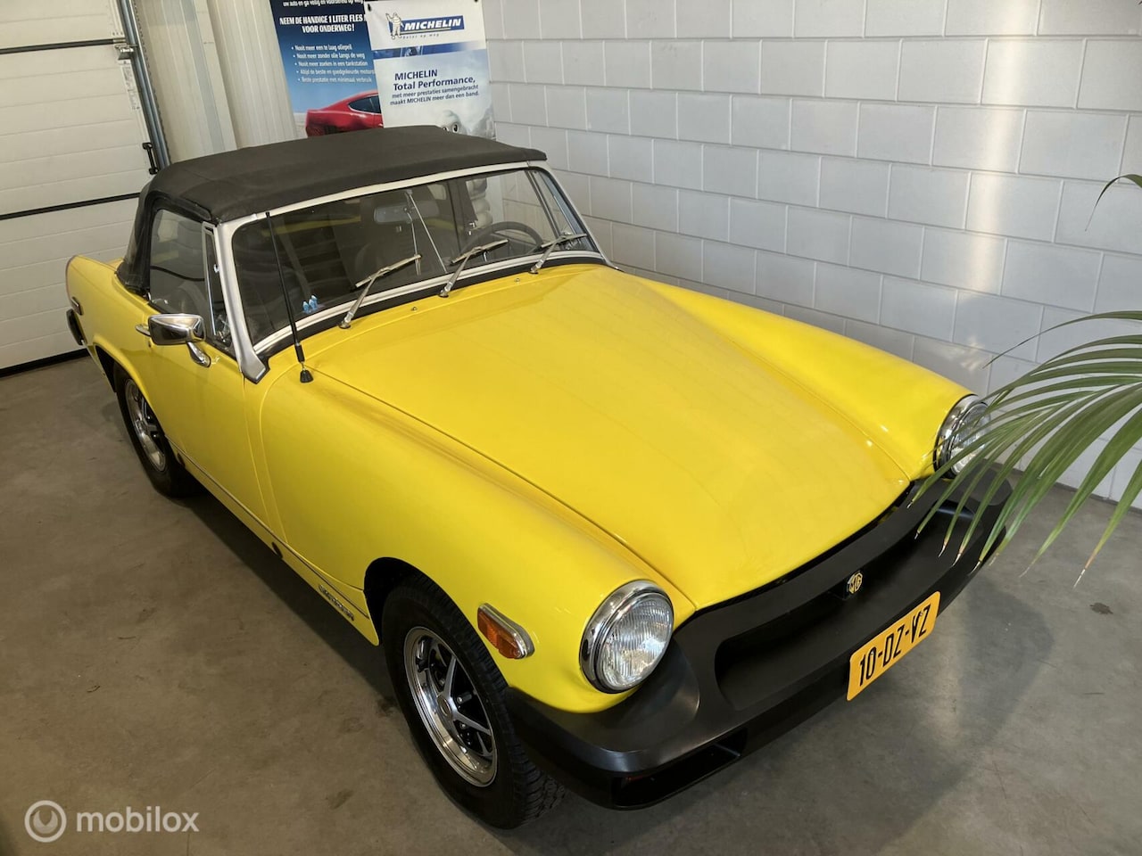 MG B type - 1.8 Roadster 1.8 Roadster - AutoWereld.nl