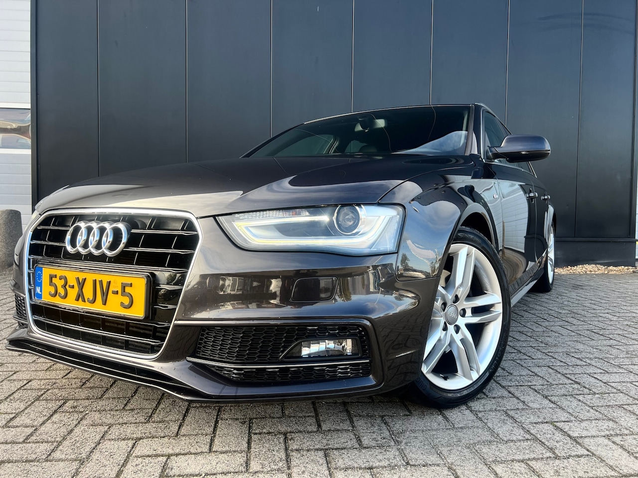 Audi A4 Avant - 1.8 TFSI S-LINE Facelift '12 Aut/Leder/Navi/Nap - AutoWereld.nl