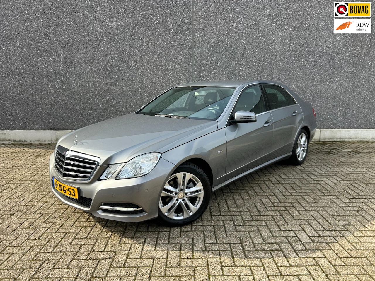 Mercedes-Benz E-klasse - 200 CGI Business Class Avantgarde | TREKHAAK | NAVI | BLUETOOTH | STOELVERW | CC | PDC | A - AutoWereld.nl