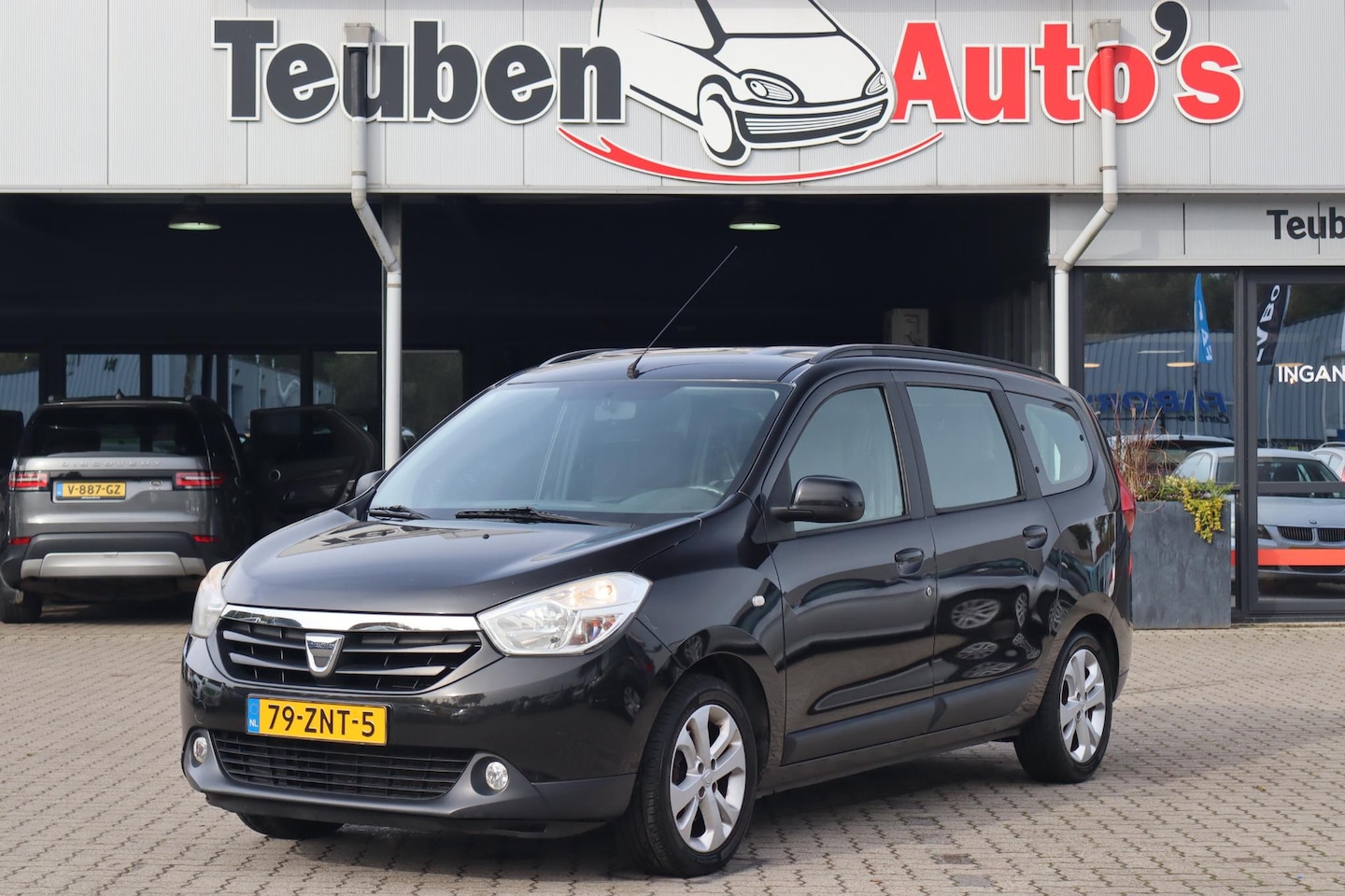 Dacia Lodgy - 1.2 TCe Prestige 7p. Airco, Navigatie, Lichtmetalen wielen, Trekhaak, 7 Persoons - AutoWereld.nl