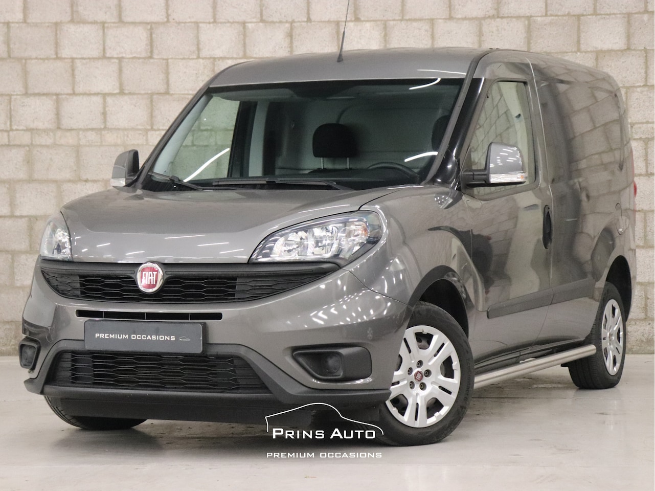 Fiat Doblò Cargo - 1.3 MJ L1H1 SX |TREKHAAK|BETIMMERING|BUETOOTH| - AutoWereld.nl