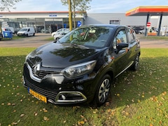 Renault Captur - 0.9 TCe Expression NAVIGATIE CRUISE APK 3-25 BJ 2015