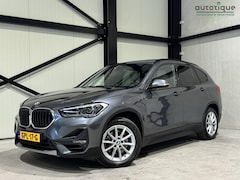 BMW X1 - xDrive25e Business Aut. | panorama | leder | navi | trekhaak |