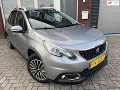 Peugeot 2008 - 1.2 PureTech Blue Lion / Pano / PDC / Navi / DAB / Cruise