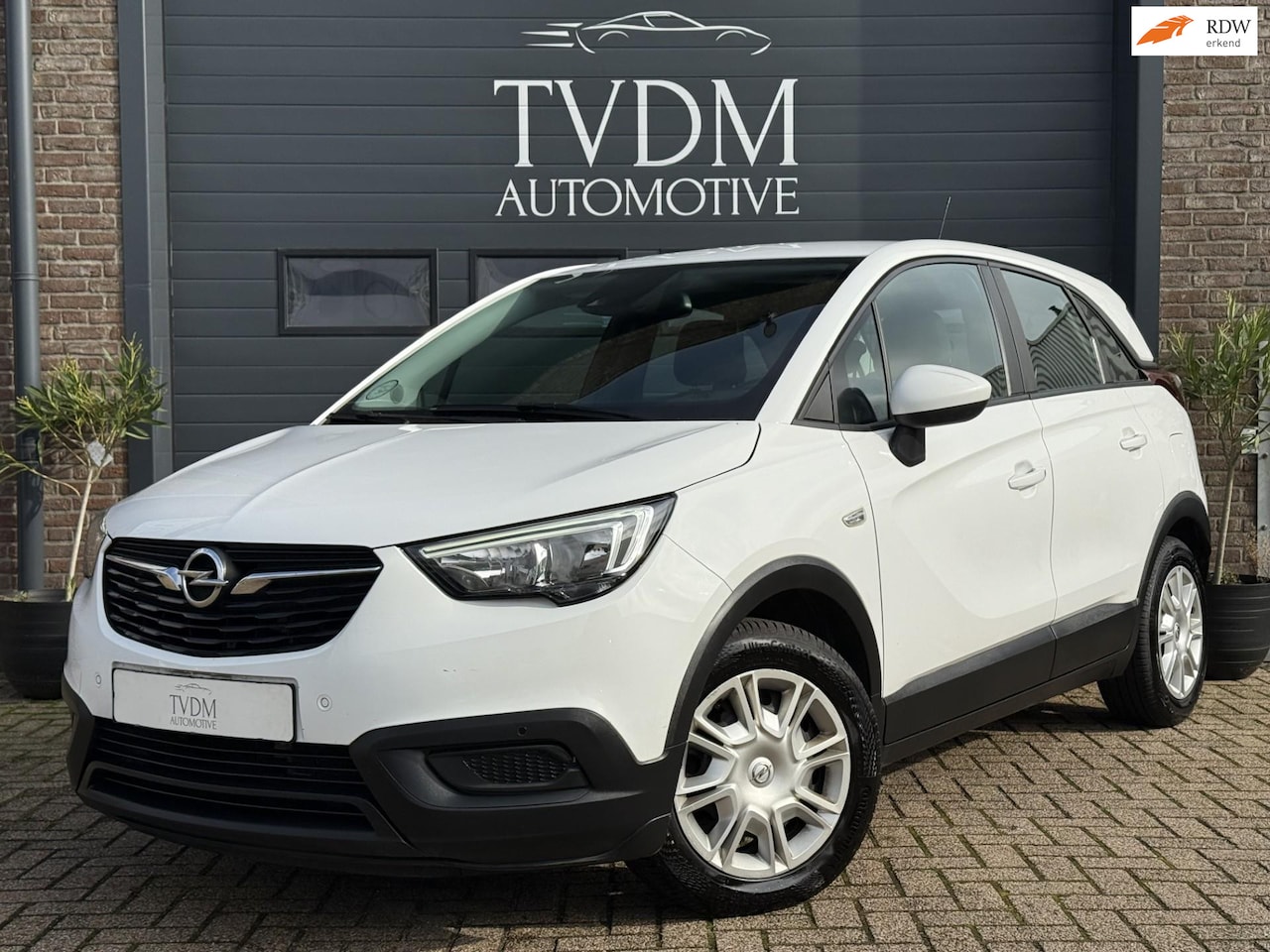 Opel Crossland X - 1.2 Edition Trekhaak, Apple Carplay, Stoel/Stuurverw - AutoWereld.nl