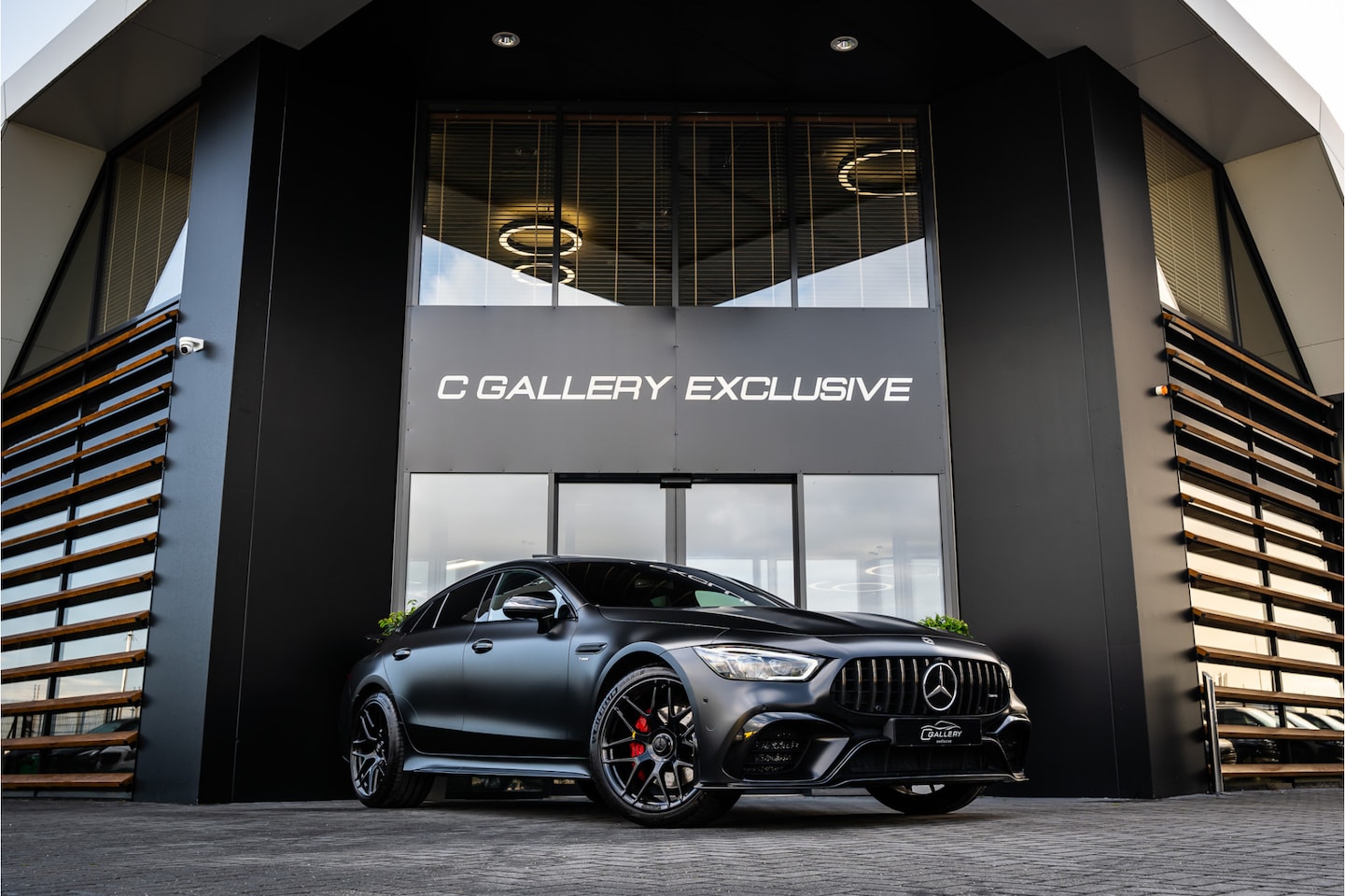 Mercedes-Benz AMG GT 4-Door Coupe - AMG GT43 Premium Plus ///AMG | Panorama | Aero Pack | Massage | ACC - AutoWereld.nl