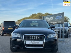 Audi A3 Sportback - 1.6 FSI Attraction NL Auto 5-DRS