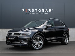 Volkswagen Tiguan - 2.0 TDI 4Motion *R-Line / Grijs kenteken / Schuif- kanteldak / ACC / Elektrische Trekhaak