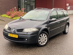 Renault Mégane Grand Tour - 1.6-16V Tech Line