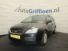 Ford Focus Wagon - 1.6-16V Champion nette stationcar