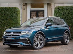 Volkswagen Tiguan - 1.4 TSI eHybrid R-Line Business+ Trekhaak | Camera | Winter Pack | Carplay