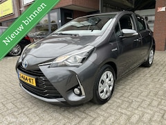 Toyota Yaris - 1.5 Hybrid Active NAVI*CLIMA*CAMERA*CRUISE*PDC