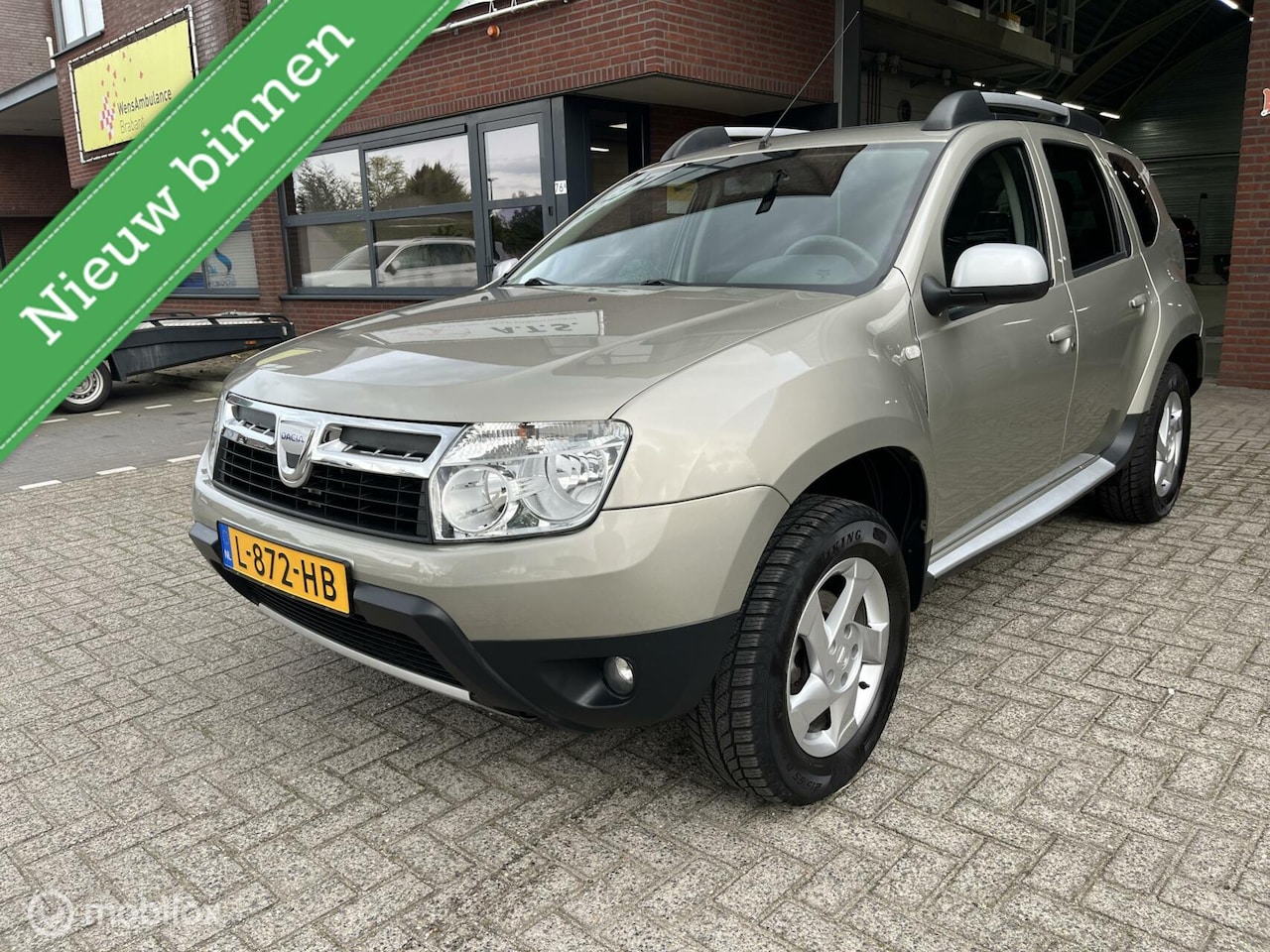 Dacia Duster - 1.6 SCe 4x2 AIRCO*TREKHAAK*PDC*SCHUIFDAK* - AutoWereld.nl