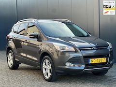 Ford Kuga - 1.5 EcoBoost|Navi|Camera|NW Motor|Nieuwstaat