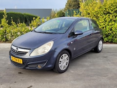 Opel Corsa - 1.4 Enjoy | Airco | Stoel -/ Stuurverwarming | nwe APK