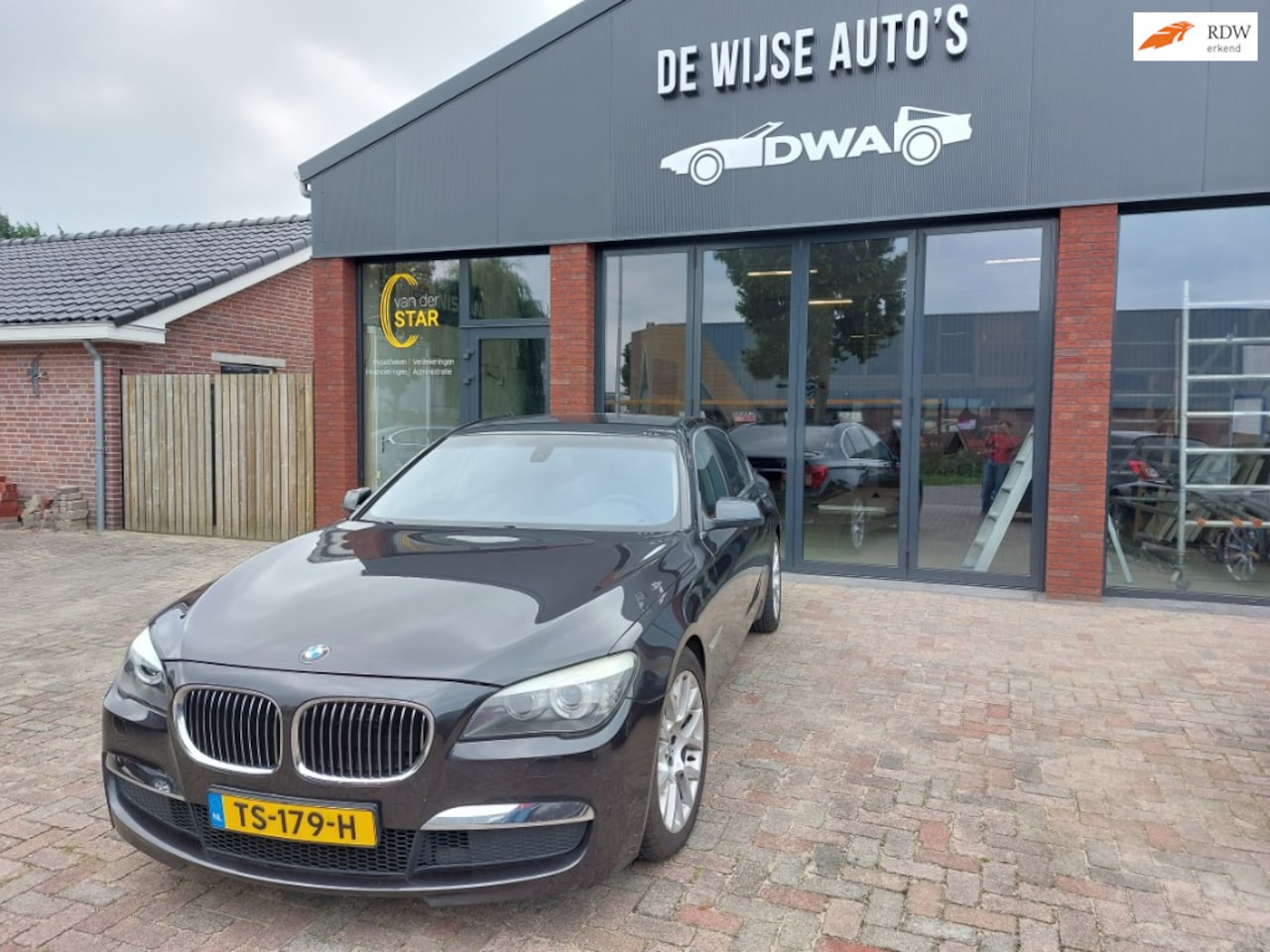 BMW 7-serie - 750i Executive 4.4L 8 cilinder 408 pk YOUNGTIMER - AutoWereld.nl