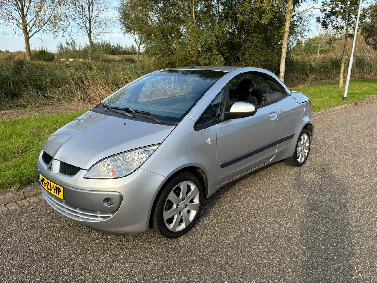 Mitsubishi Colt CZC - 1.5 Limited Edition 1.5 Limited Edition - AutoWereld.nl