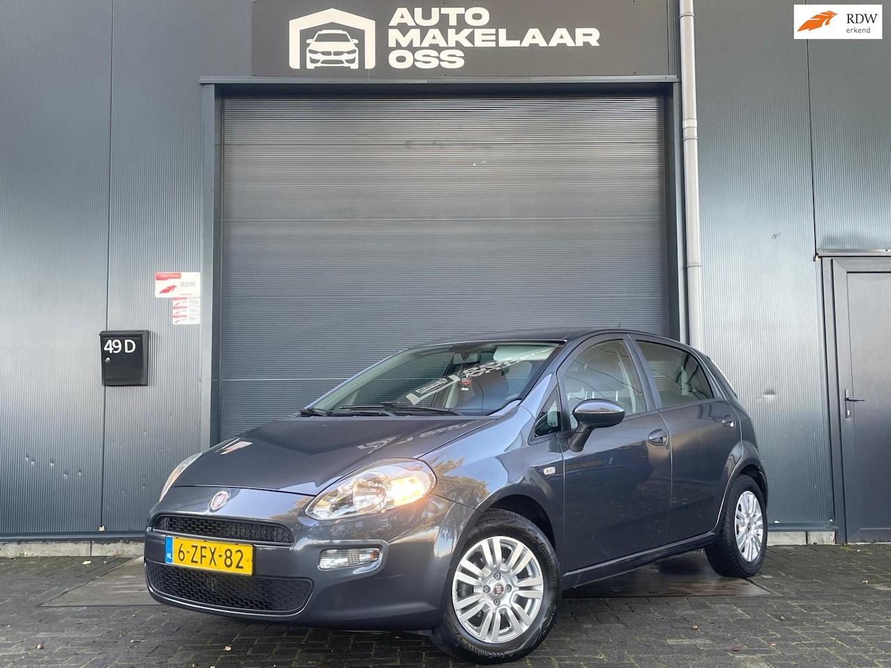 Fiat Punto Evo - 1.2 Pop AIRCO LM VELGEN MF STUUR DISTRIBUTIE RIEM VV CITY - AutoWereld.nl