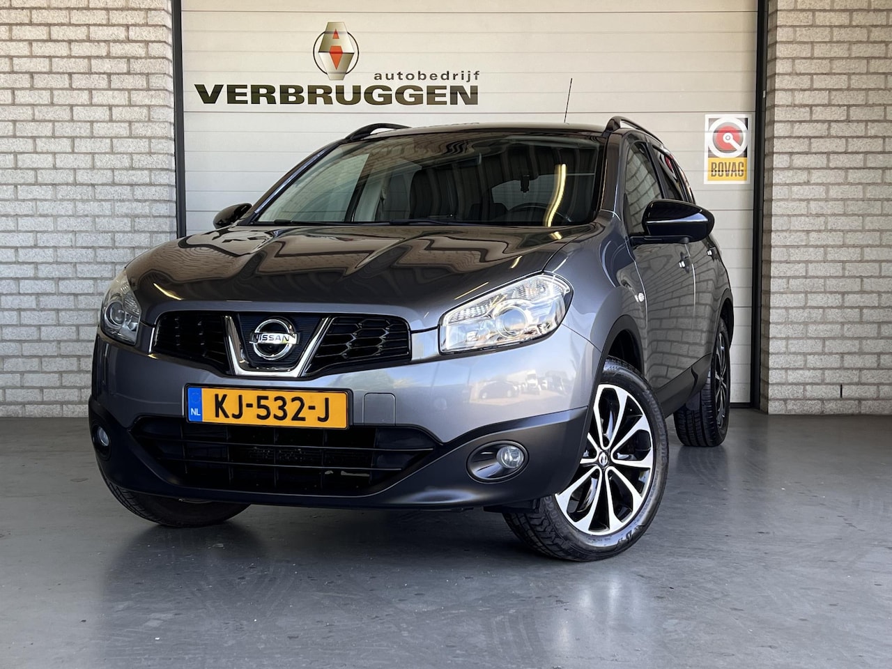 Nissan Qashqai - 1.6 360 | Trekhaak | PanoDak | 360 Camera | All-in rijklaarprijs - AutoWereld.nl